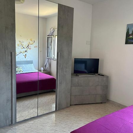 Monolocale Rosy Apartment Fiumicino Exterior photo