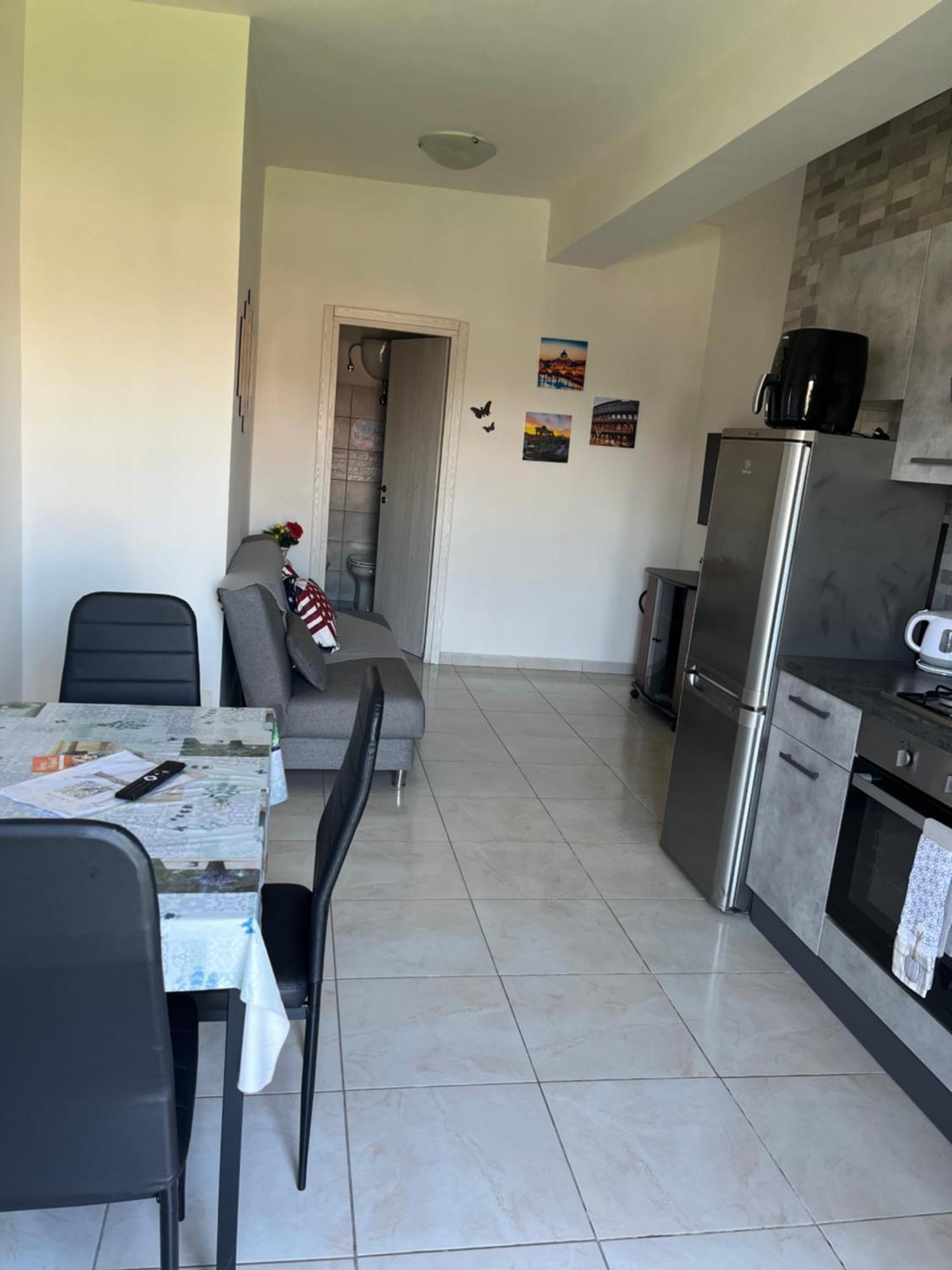 Monolocale Rosy Apartment Fiumicino Exterior photo